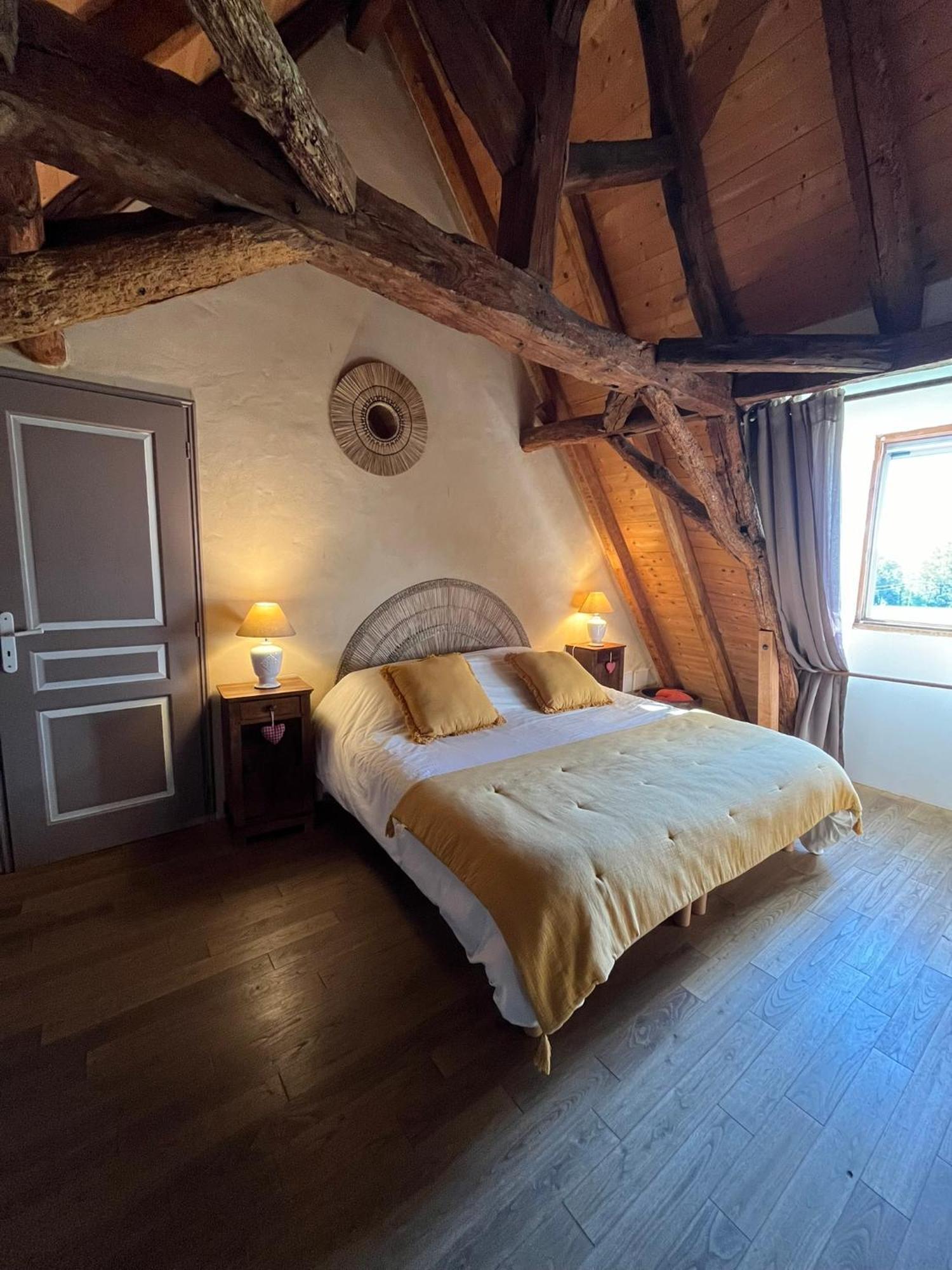 Chambre D'Hotes La Ferme De La Croix. Saint-Avit-Sénieur Esterno foto